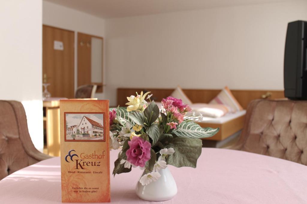 Gasthof Kreuz Otel Heitersheim Dış mekan fotoğraf