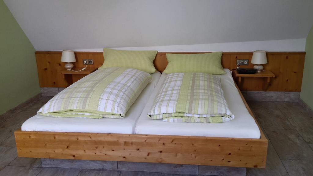 Gasthof Kreuz Otel Heitersheim Dış mekan fotoğraf