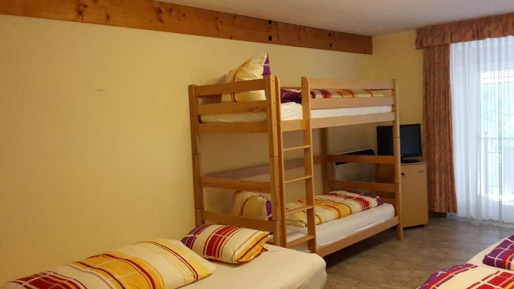 Gasthof Kreuz Otel Heitersheim Dış mekan fotoğraf