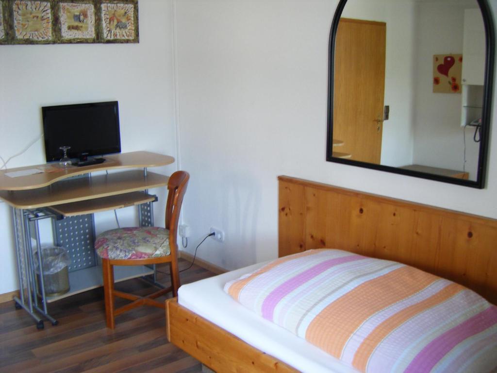 Gasthof Kreuz Otel Heitersheim Dış mekan fotoğraf